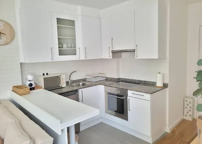 Estudio Centrico De Diseno Vigo